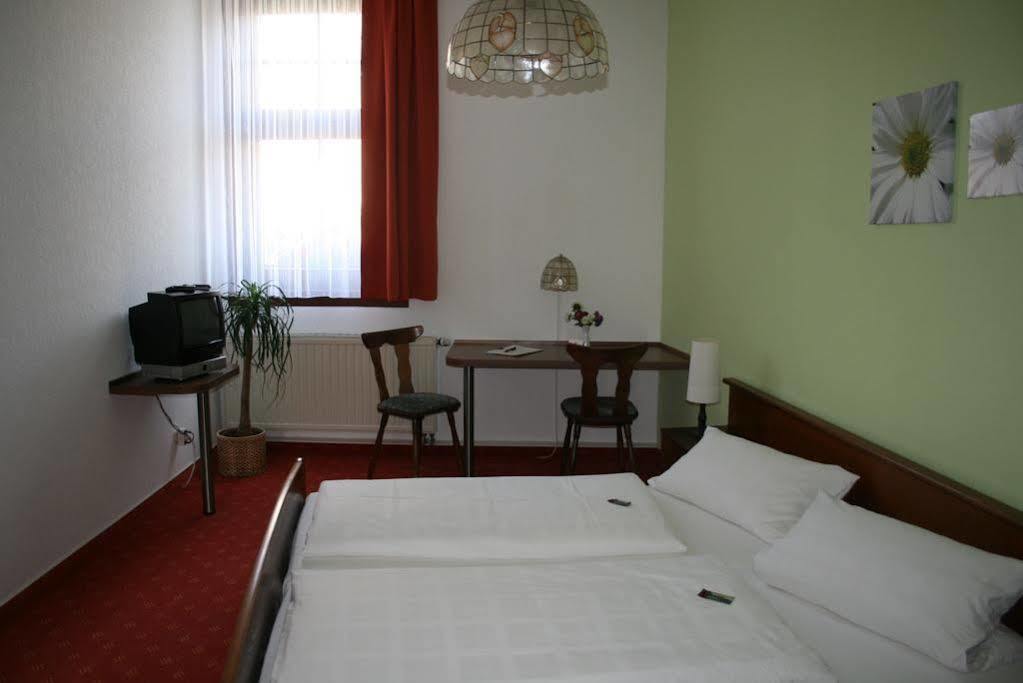 Landgasthof & Hotel Krone Eischleben Ichtershausen Luaran gambar