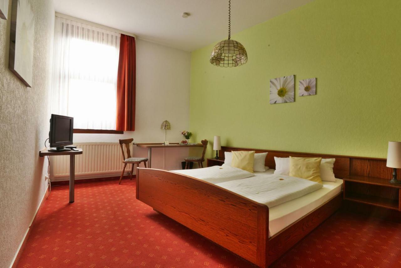 Landgasthof & Hotel Krone Eischleben Ichtershausen Luaran gambar